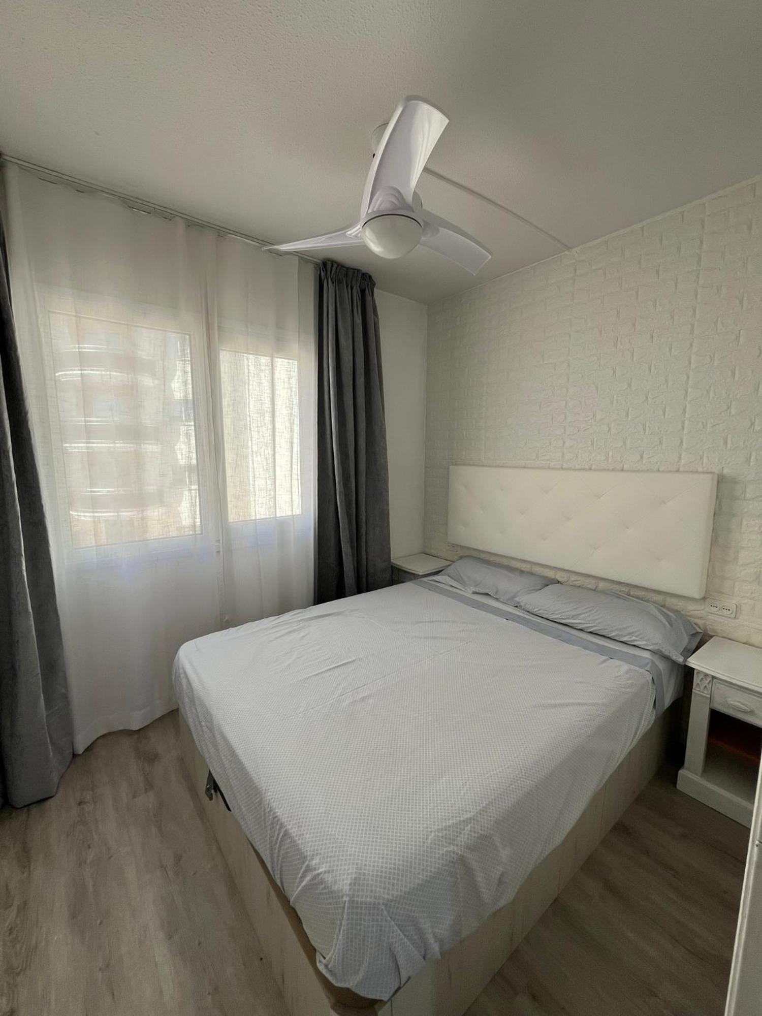 Apartamento Duplex En Primera Linea De Playa Peñíscola Eksteriør billede